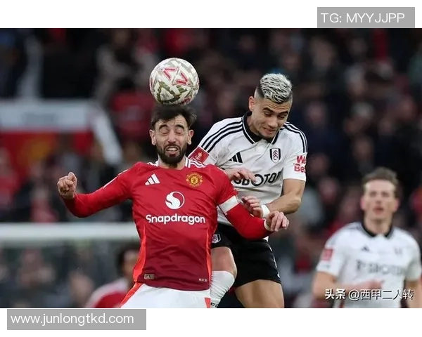 那不勒斯大胜曼联四球逆袭足总杯惊天冷门引发全场狂欢