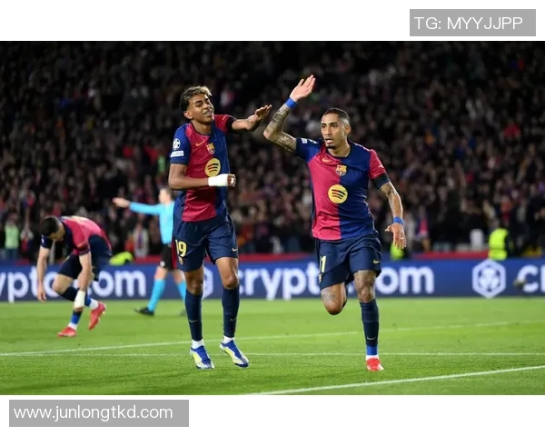 世界杯激战本菲卡与马竞平局争议判罚引发全场热议 世界杯激战本菲卡与马竞平局争议判罚引发全场热议