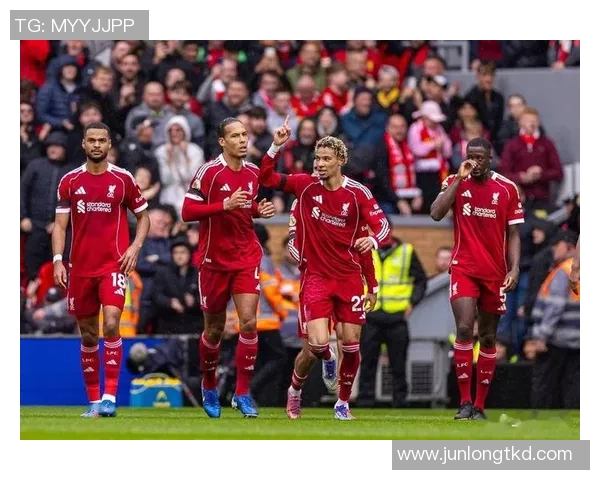 足总杯惊天逆转尤文图斯5-0本菲卡创造历史冷门全场沸腾 足总杯惊天逆转尤文图斯5-0本菲卡创造历史冷门全场沸腾